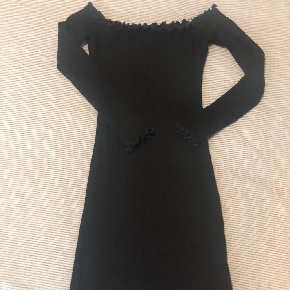 Ribbed Off the Shoulder mini dress